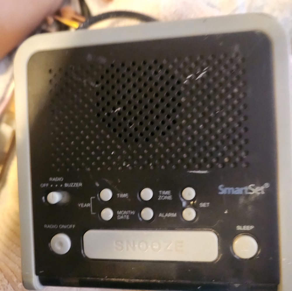 * Emerson Alarm clock radio